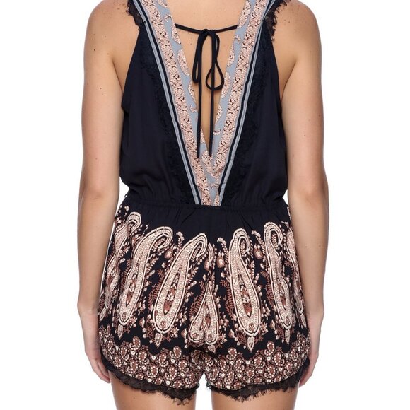 Illa Illa Deep V Romper Playsuit Jumpsuit Flirty Lace Romantic Boho Small - Picture 2 of 15